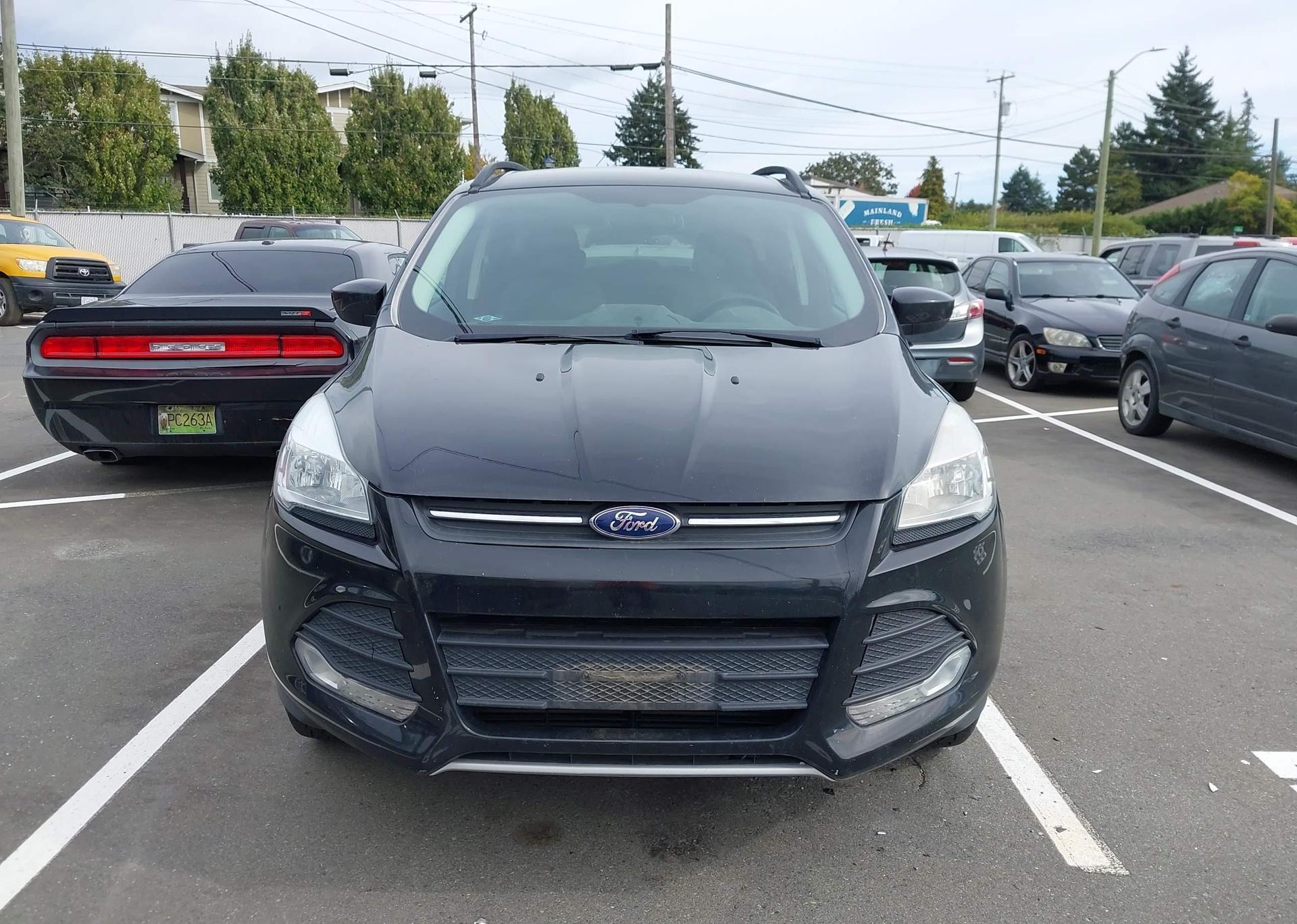 2015 FORD ESCAPE SE
