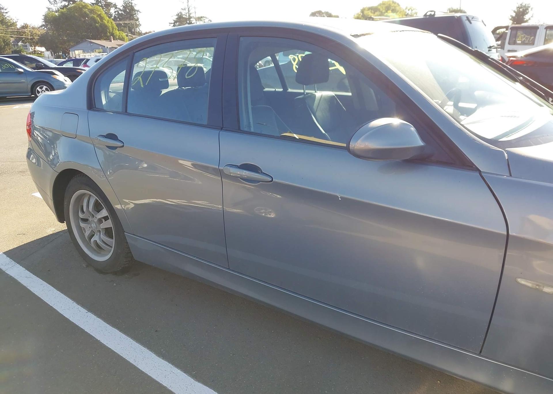 2006 BMW 323I