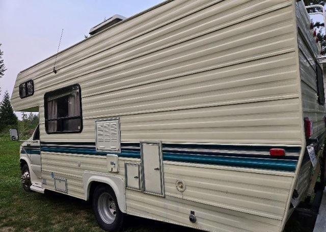 1995 FORD ECONOLINE E350 CUTAWAY VAN