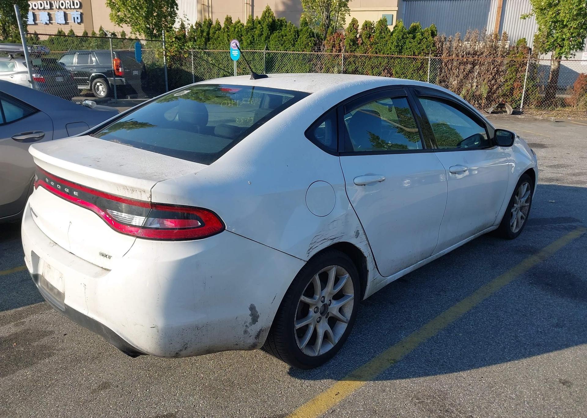2013 DODGE DART SXT
