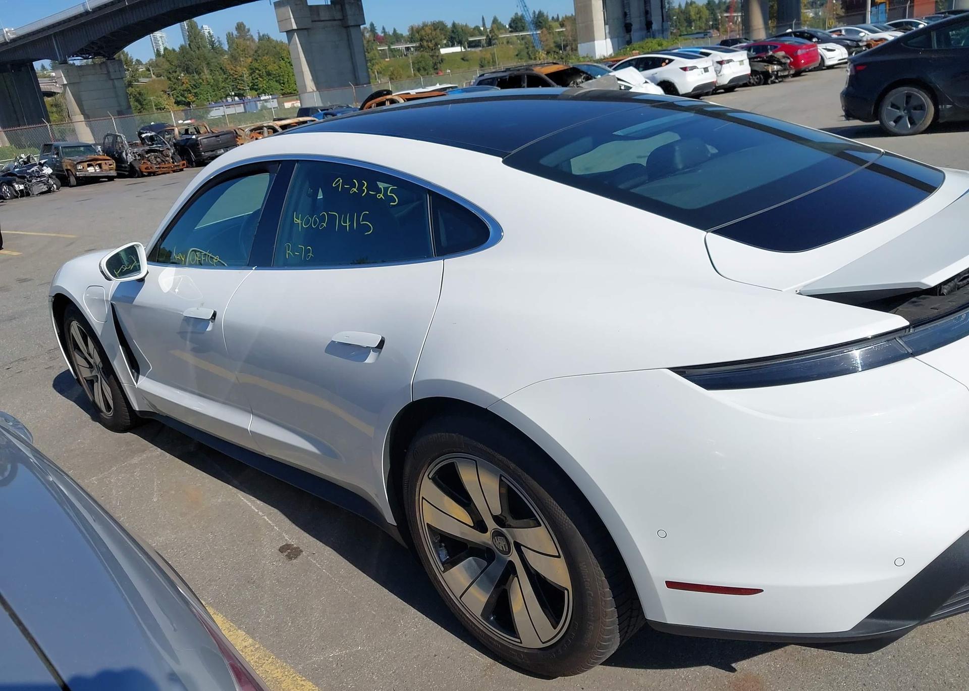 2020 PORSCHE TAYCAN 4S