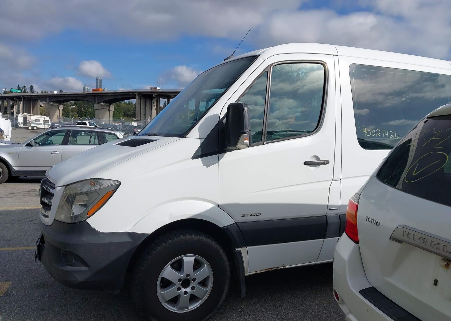 2014 MERCEDES-BENZ SPRINTER 2500