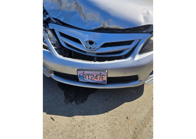 2011 TOYOTA COROLLA S