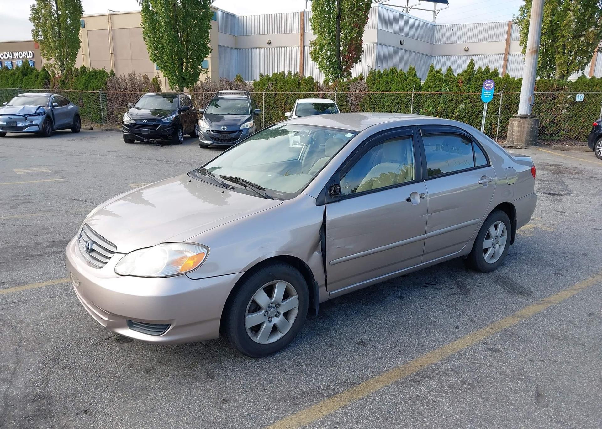 2003 TOYOTA COROLLA CE