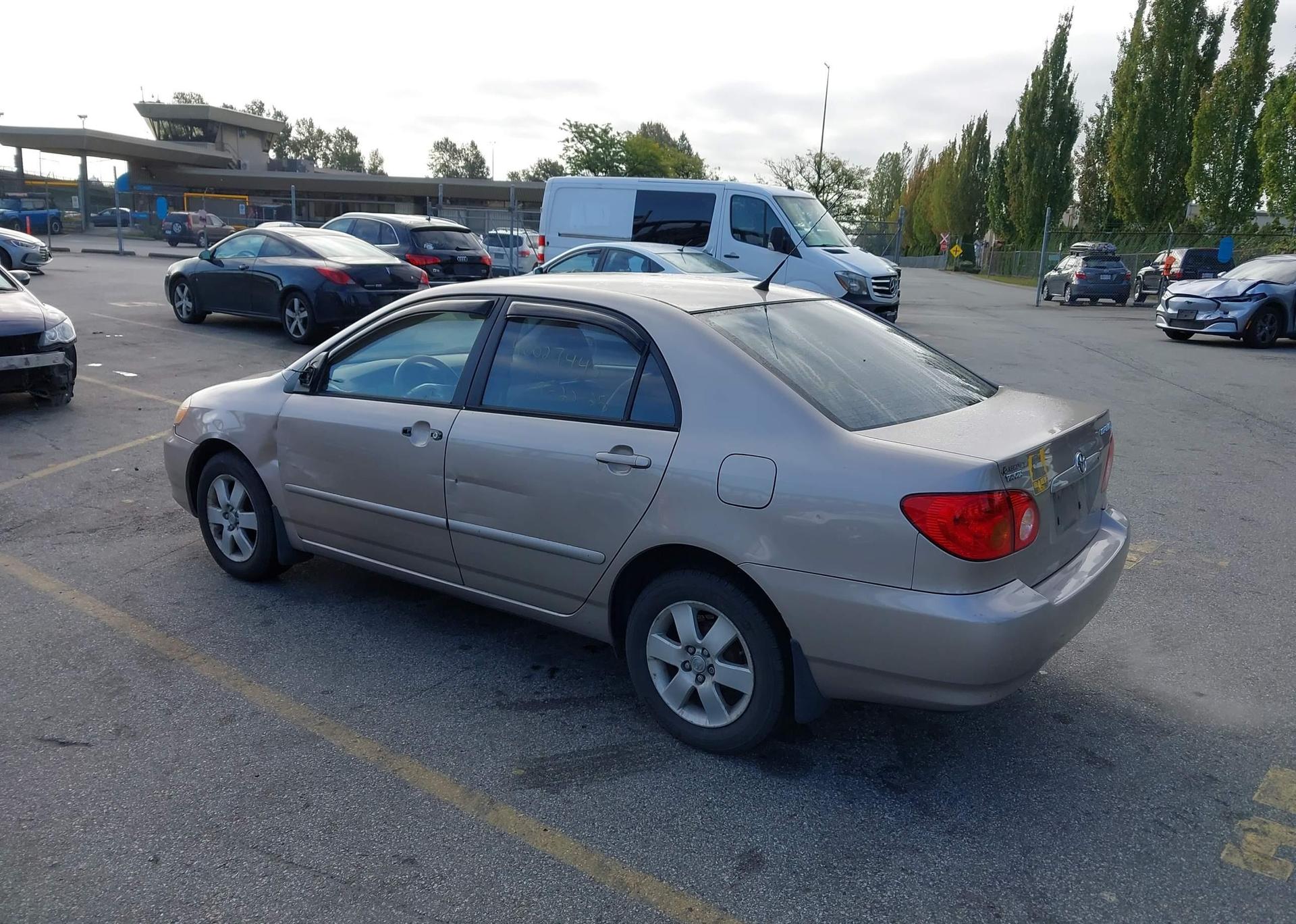 2003 TOYOTA COROLLA CE