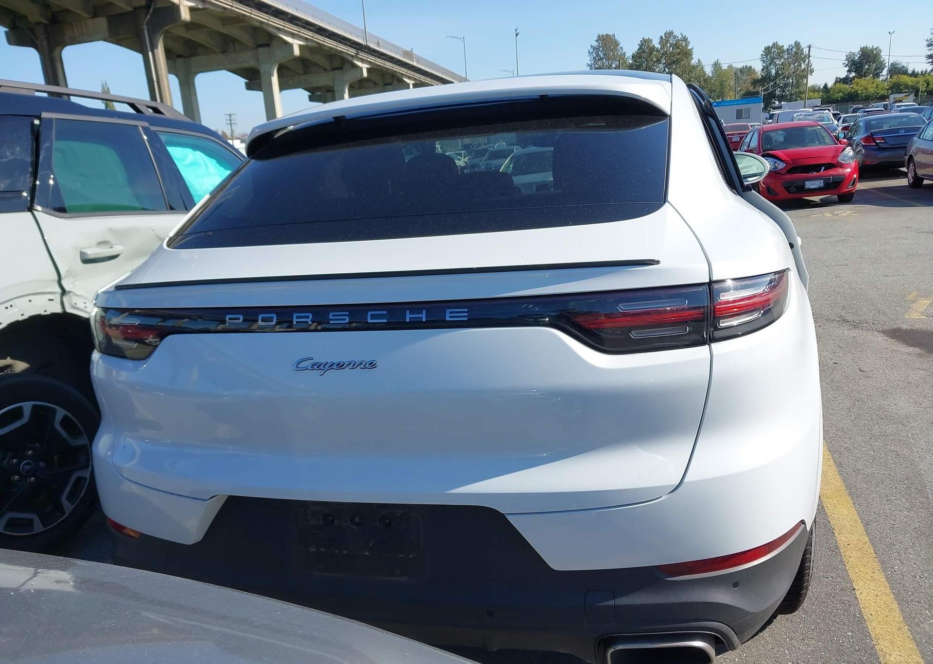 2023 PORSCHE CAYENNE E HYBRID COUPE