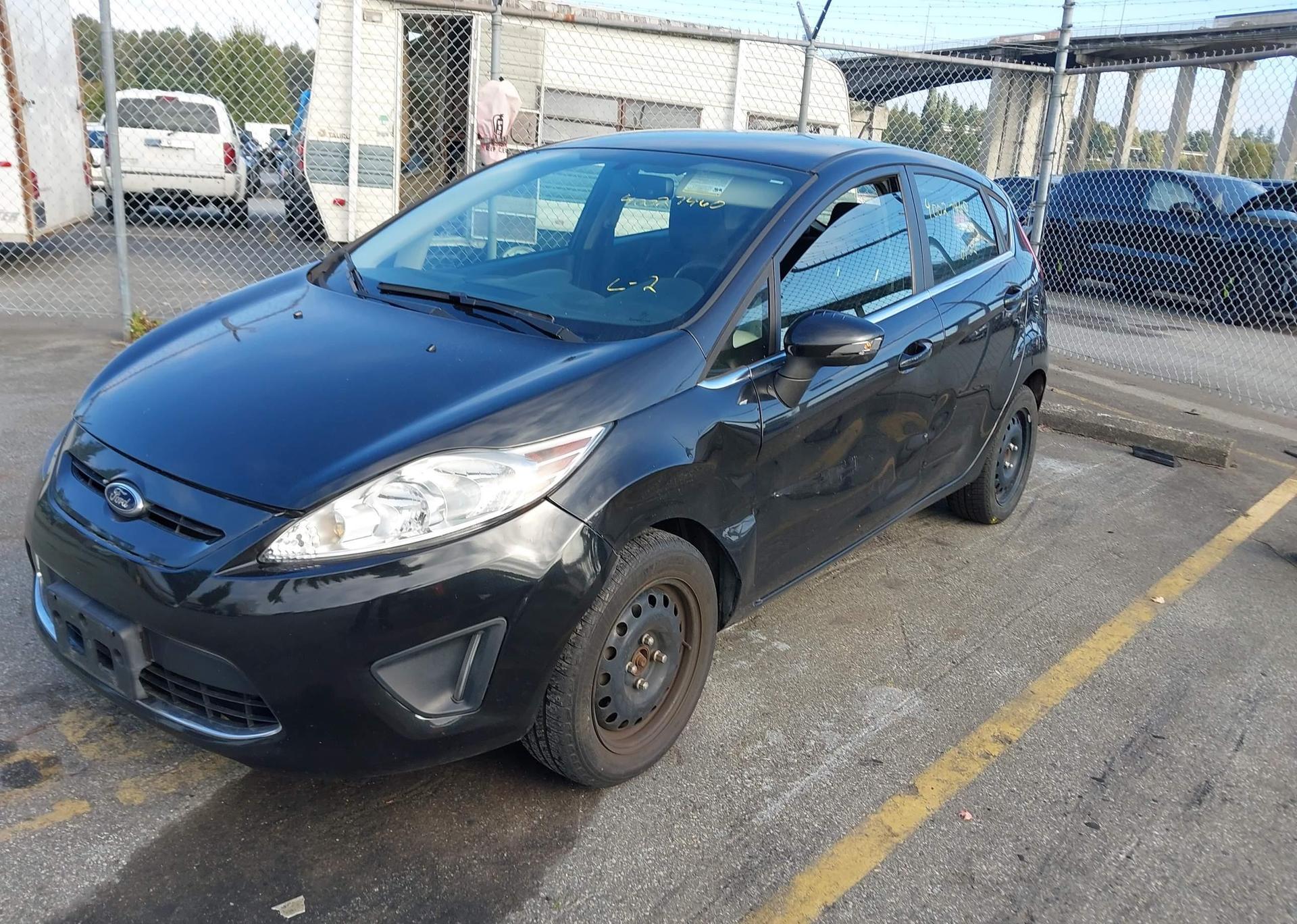 2011 FORD FIESTA SES