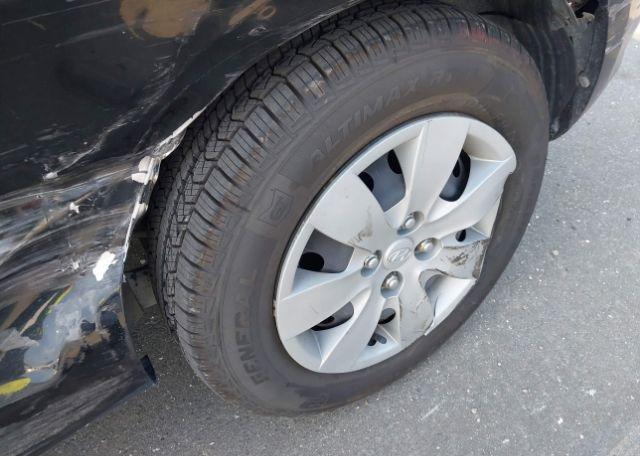 2010 HYUNDAI ACCENT SE