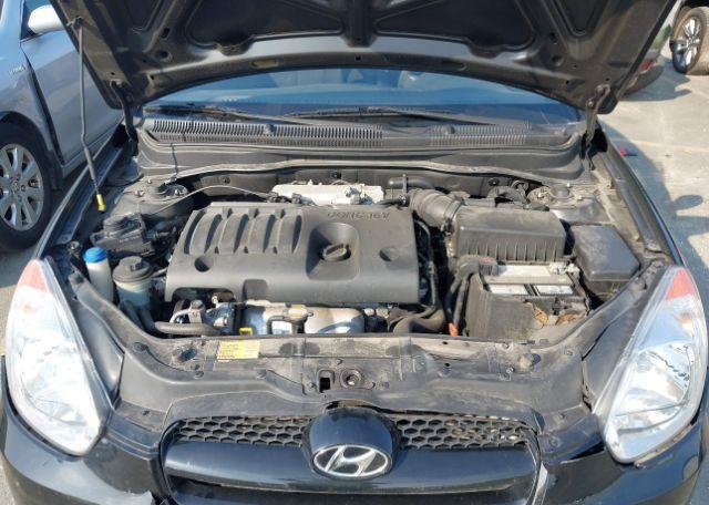 2010 HYUNDAI ACCENT SE
