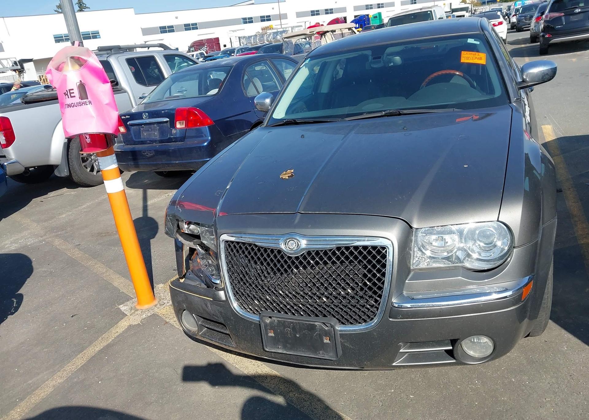 2010 CHRYSLER 300