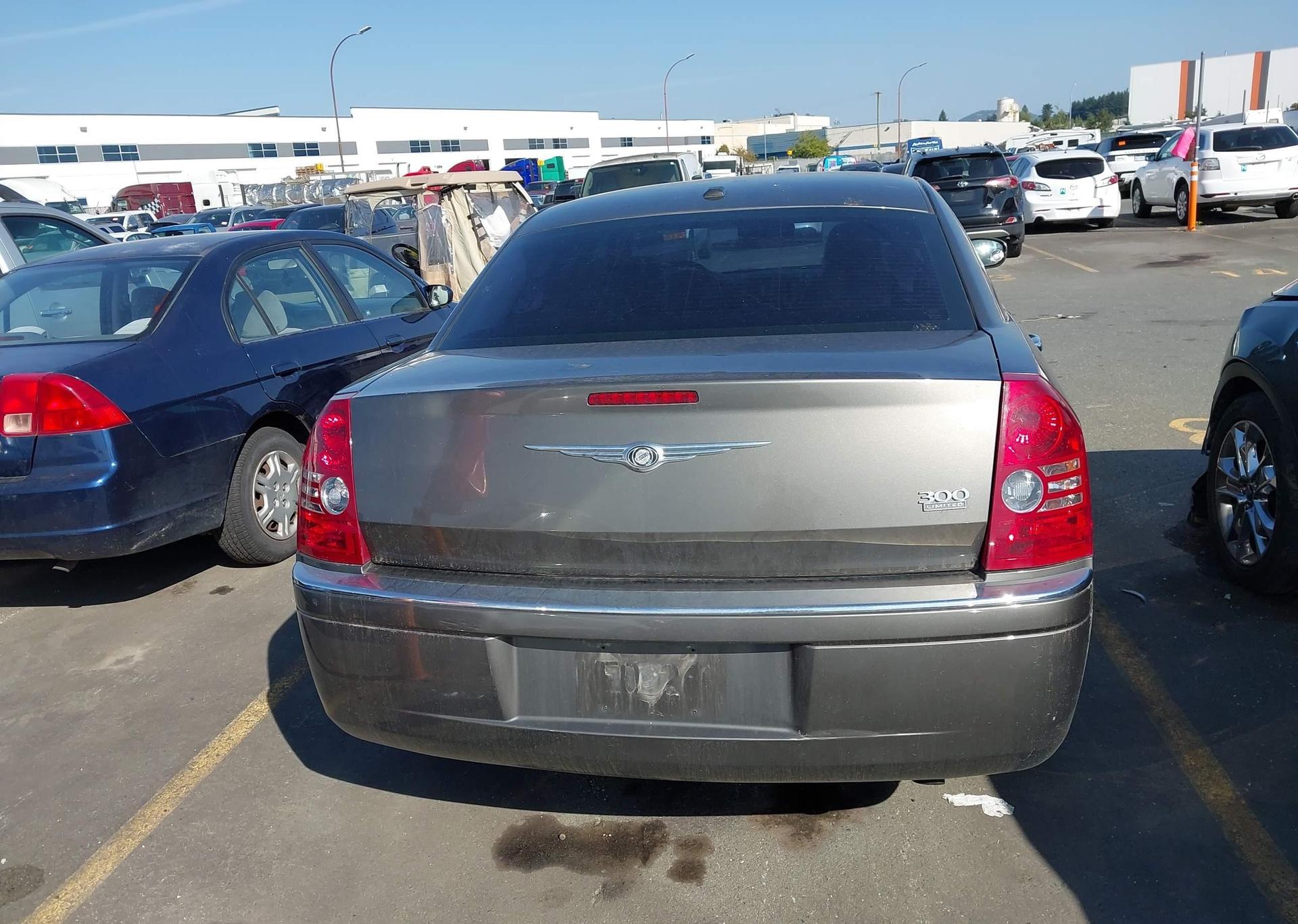 2010 CHRYSLER 300