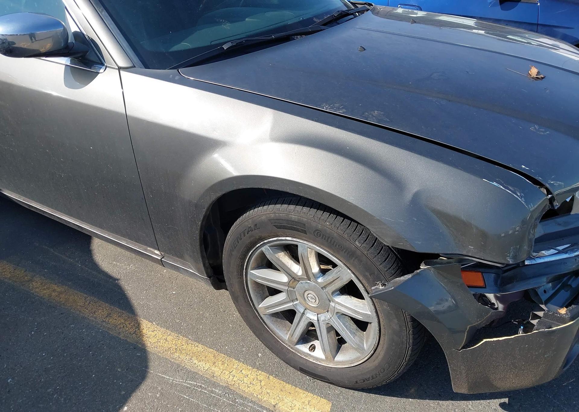 2010 CHRYSLER 300