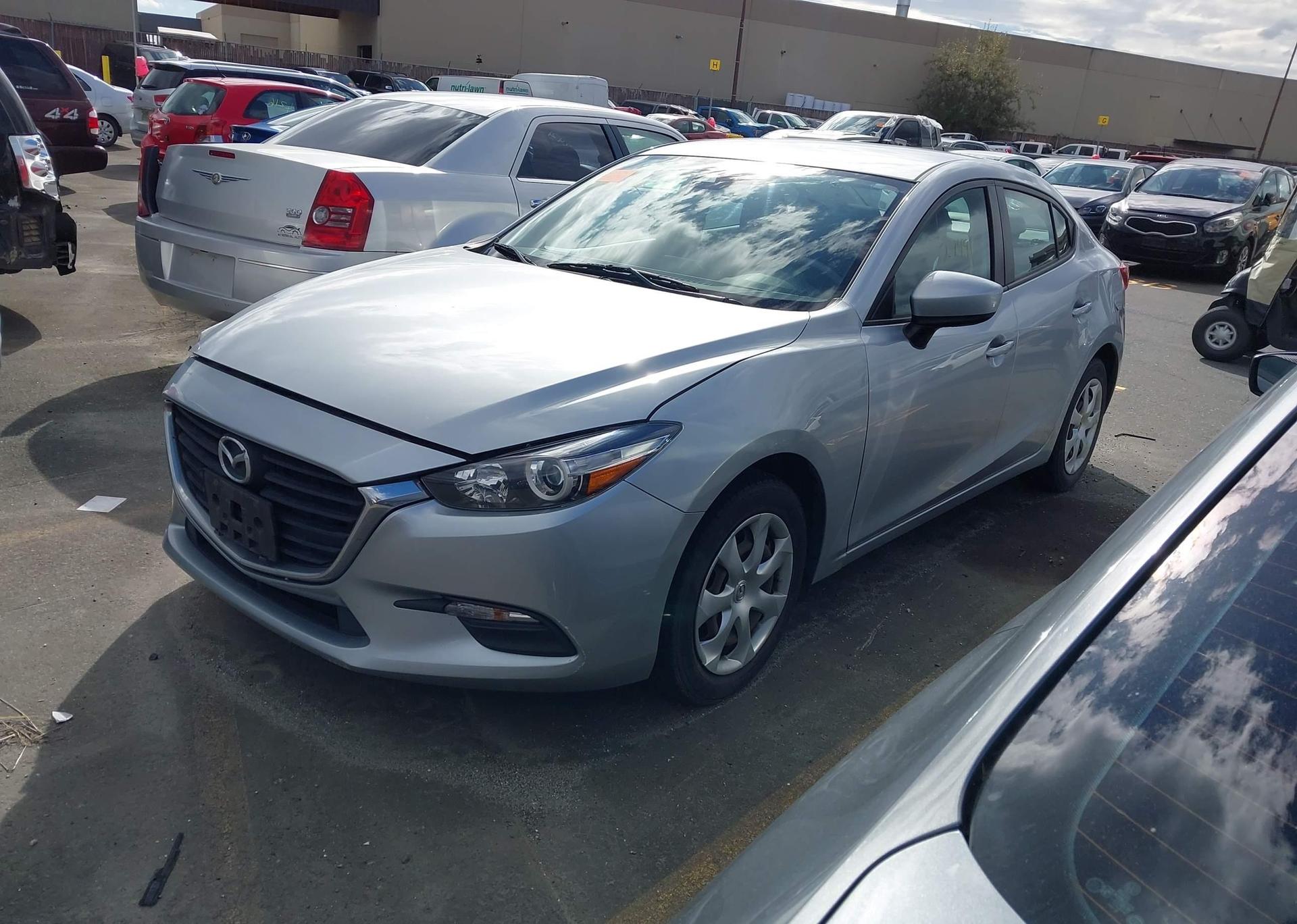 2018 MAZDA 3 Sport