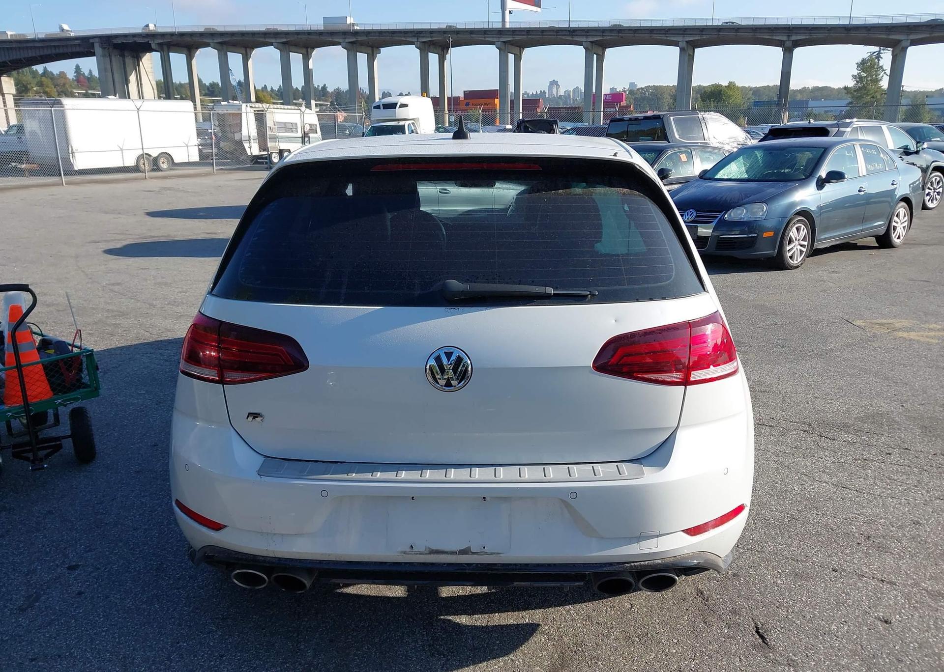 2018 VOLKSWAGEN GOLF