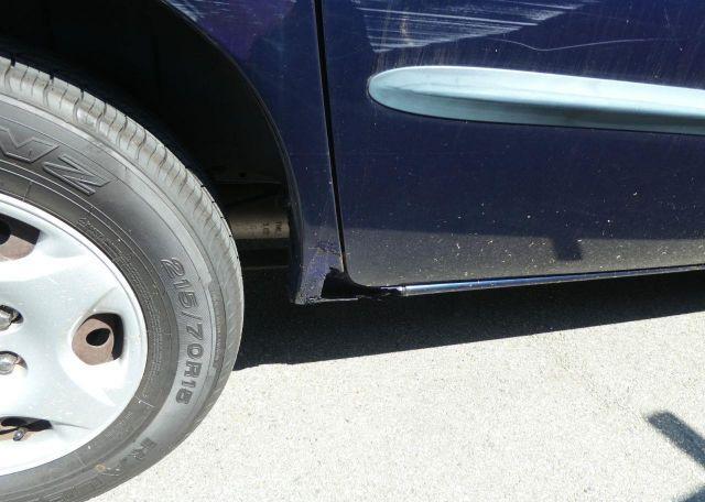 2001 DODGE CARAVAN SE
