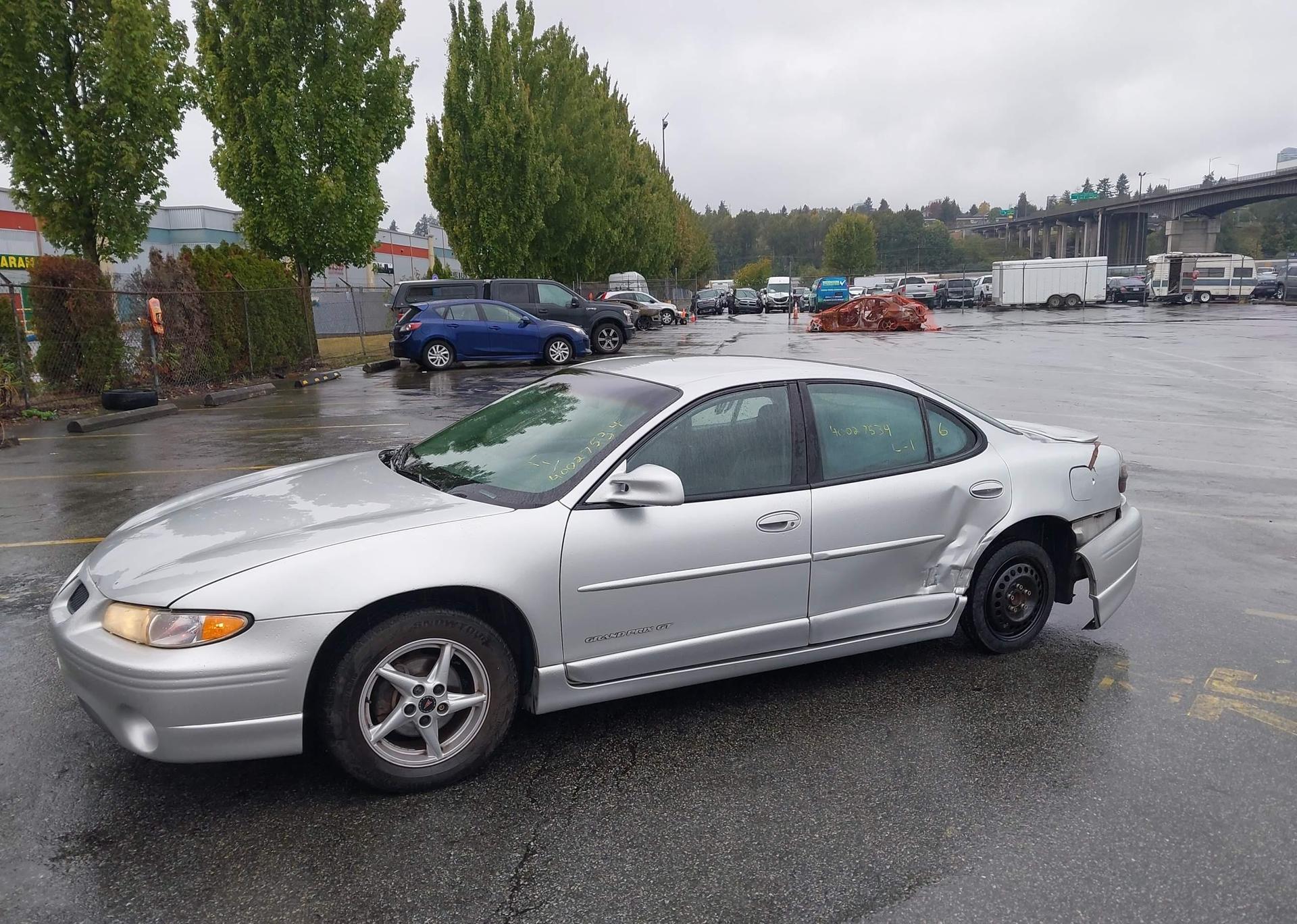 2003 PONTIAC GRAND PRIX GT