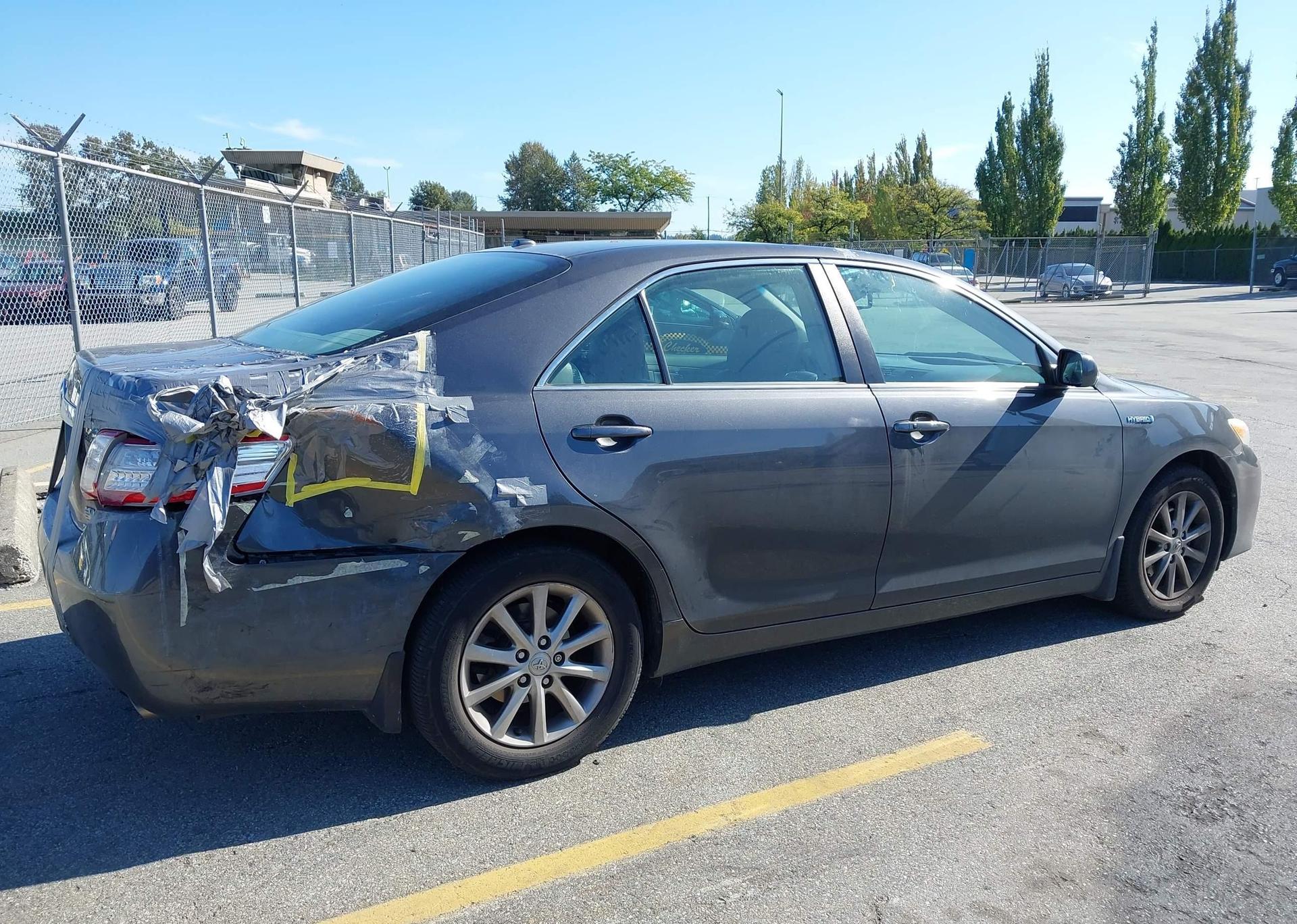 2011 TOYOTA CAMRY