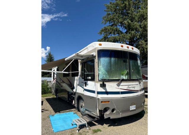 2003 WINNEBAGO JOURNEY