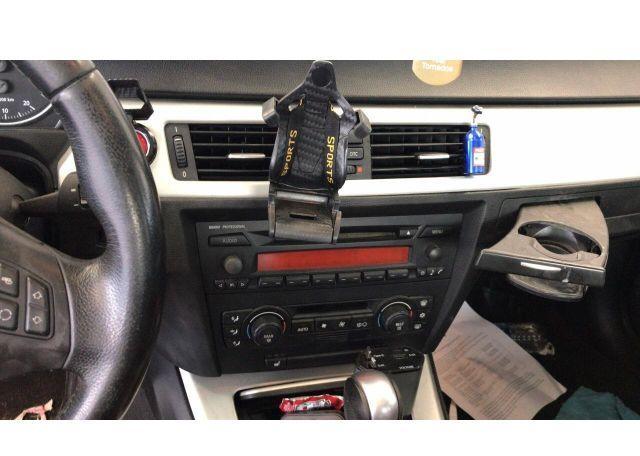2006 BMW 330I