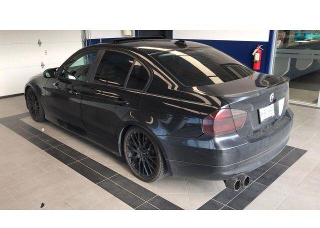 2006 BMW 330I