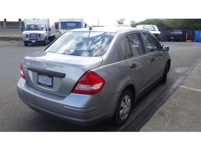 2010 NISSAN VERSA
