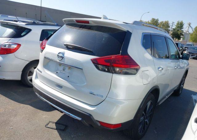 2017 NISSAN ROGUE SV