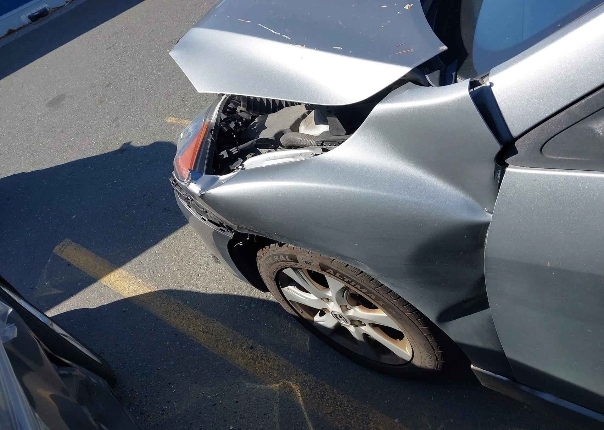 2013 MAZDA 3 I