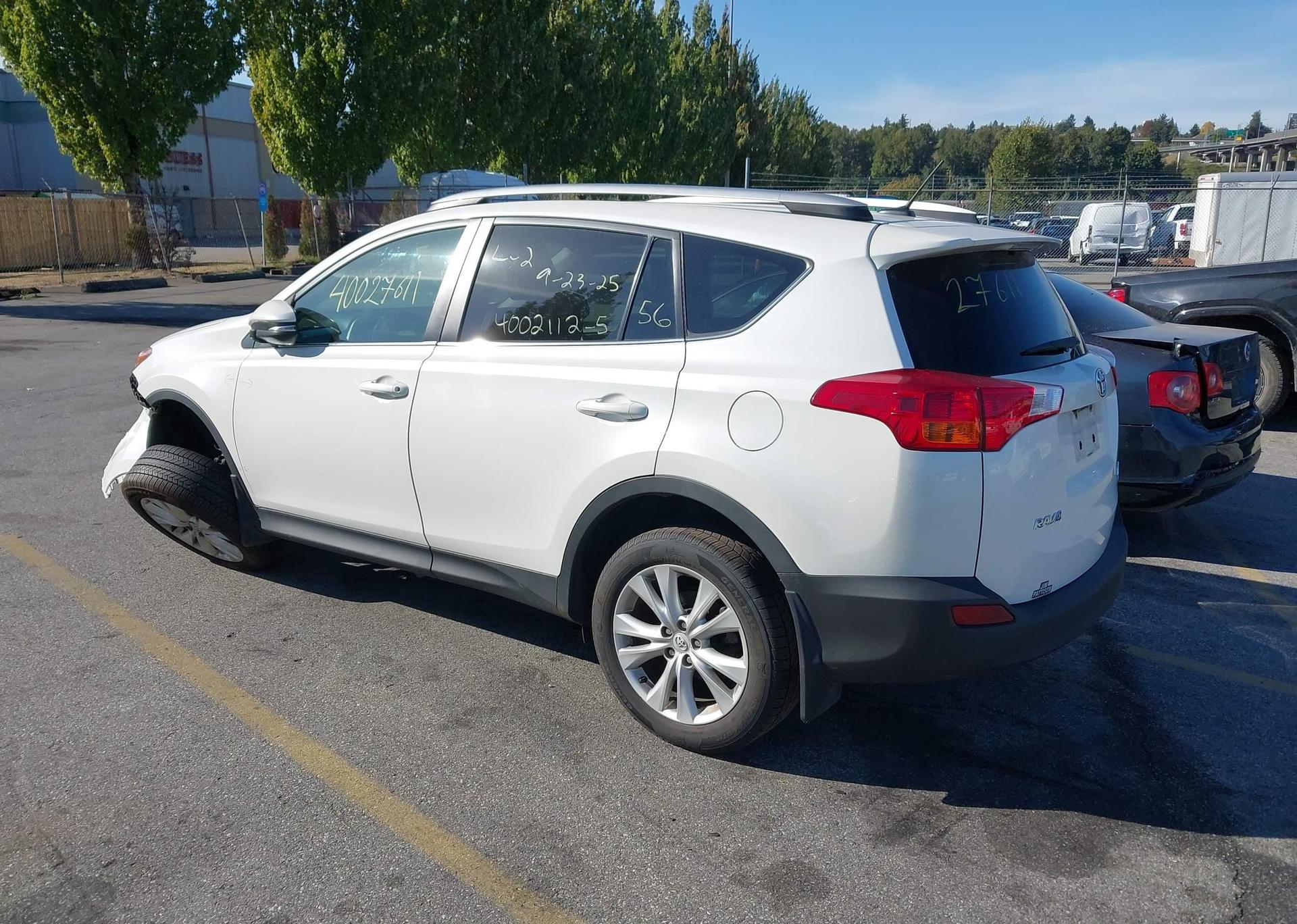 2014 TOYOTA RAV4