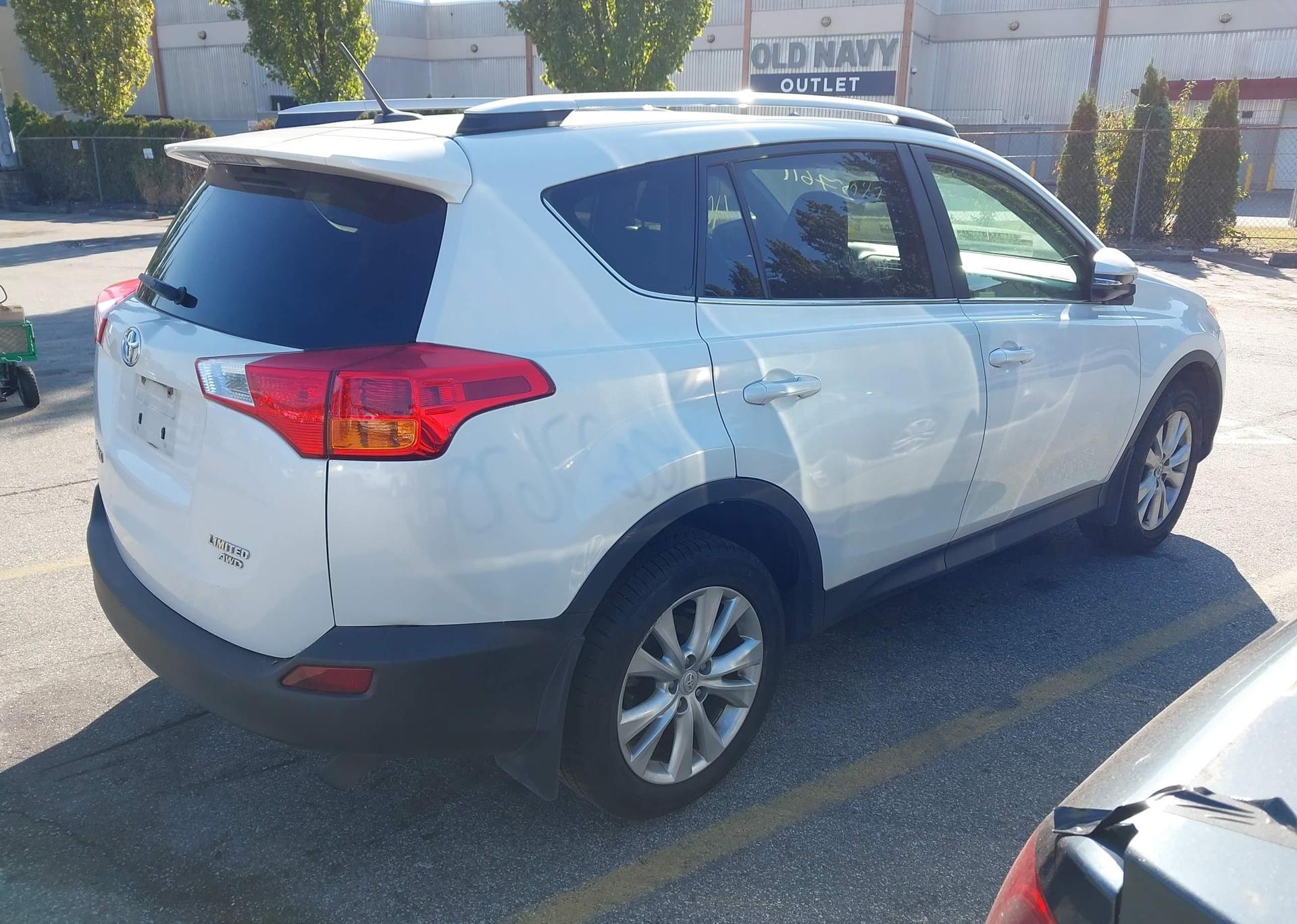 2014 TOYOTA RAV4