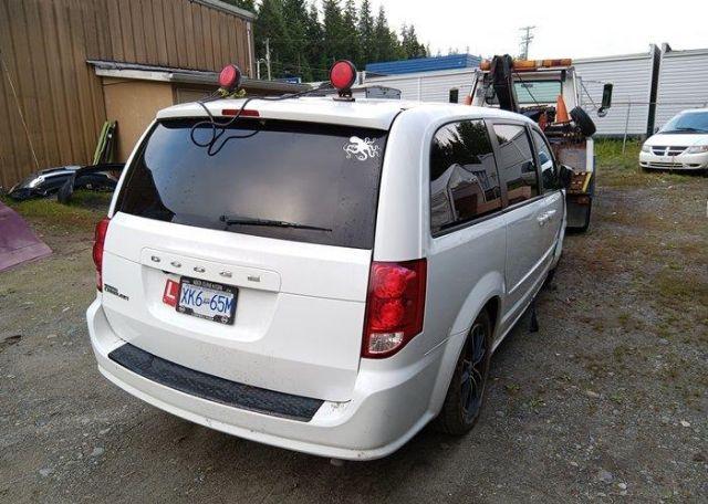 2017 DODGE GRAND CARAVAN SE