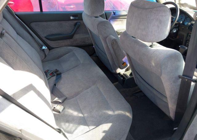 1993 HONDA ACCORD LX