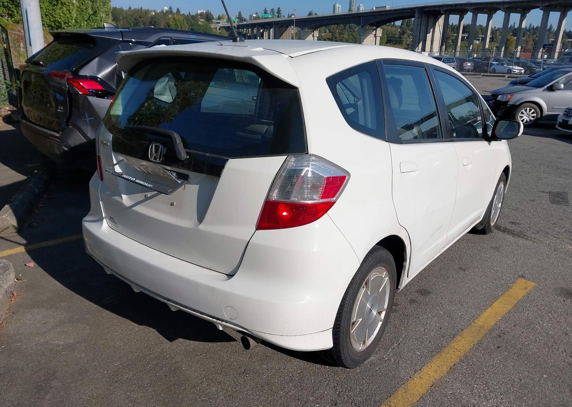 2010 HONDA FIT