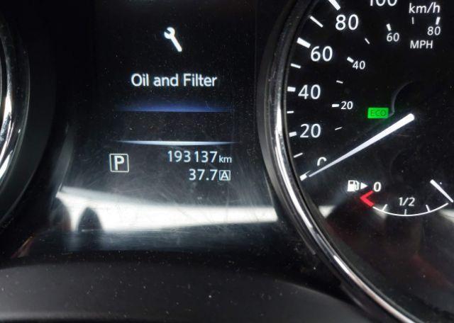 2015 NISSAN ROGUE S