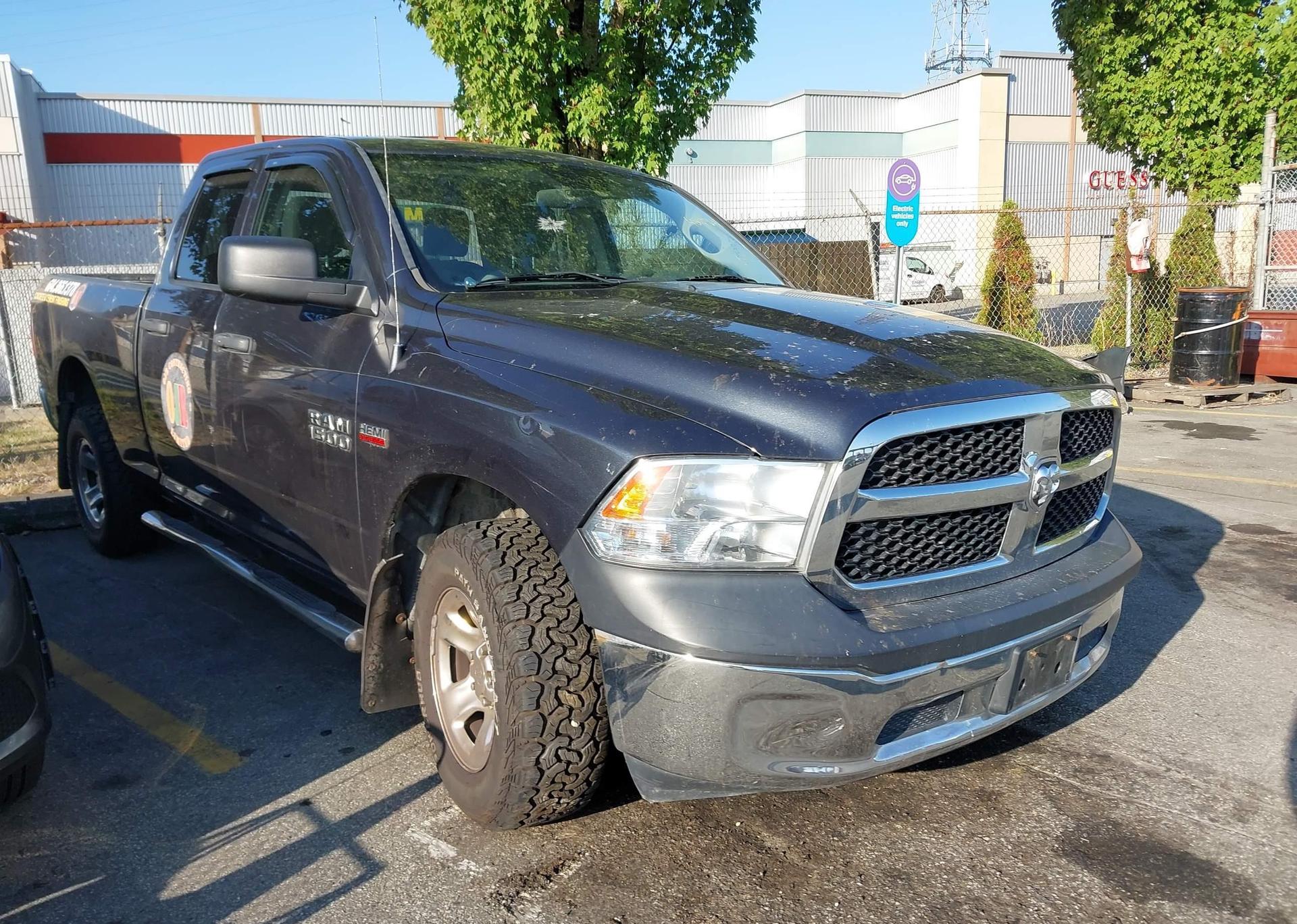2017 RAM 1500 ST