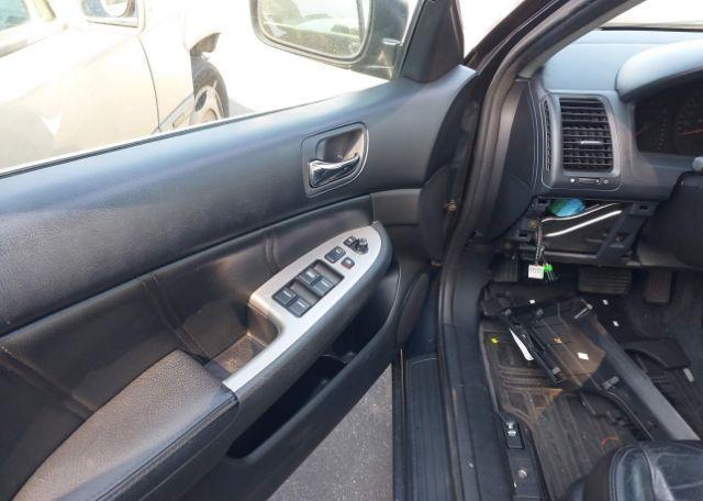 2005 HONDA ACCORD EX