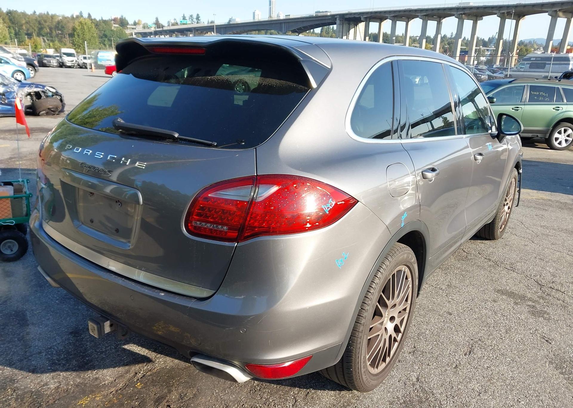 2011 PORSCHE CAYENNE S