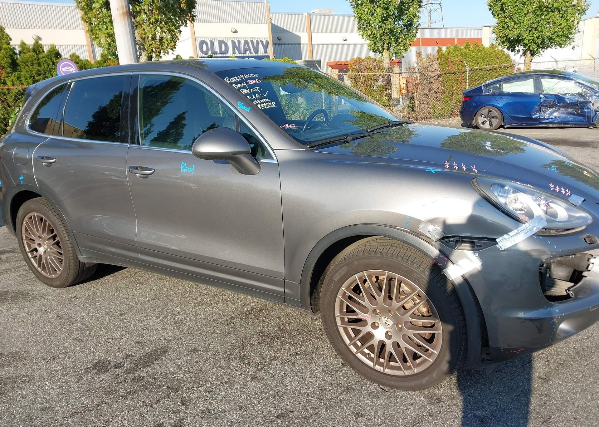 2011 PORSCHE CAYENNE S