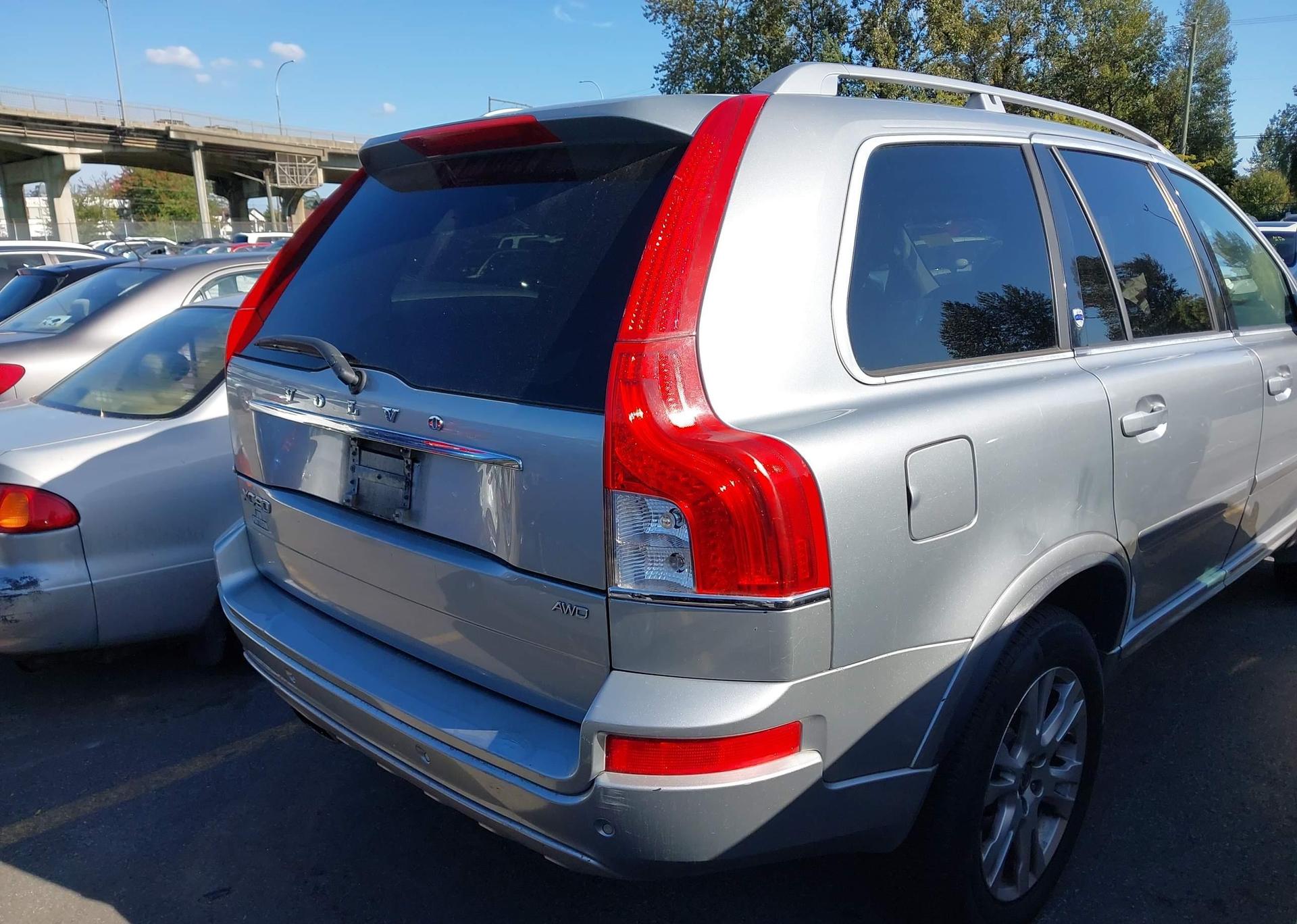 2013 VOLVO XC90 3.2