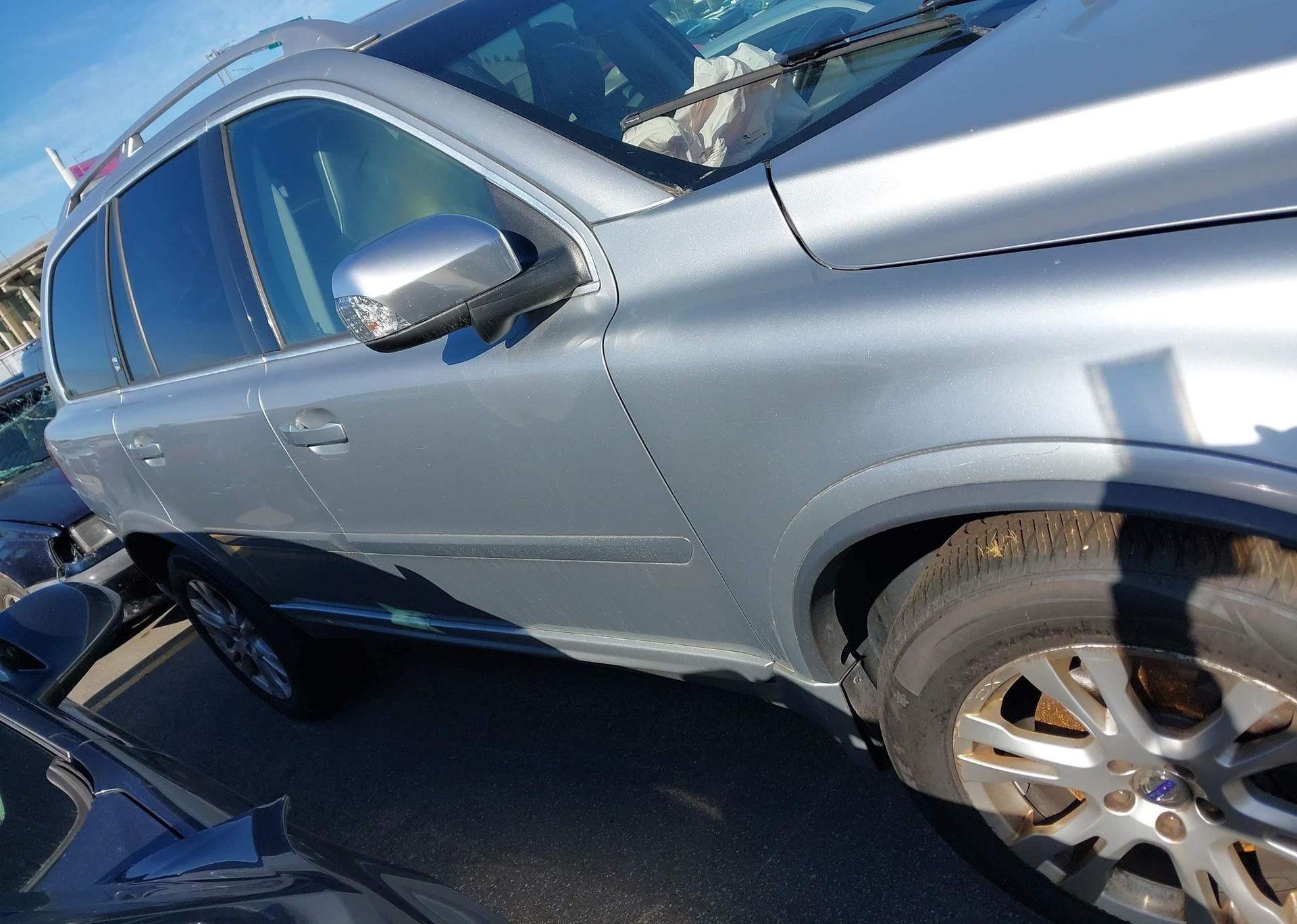 2013 VOLVO XC90 3.2