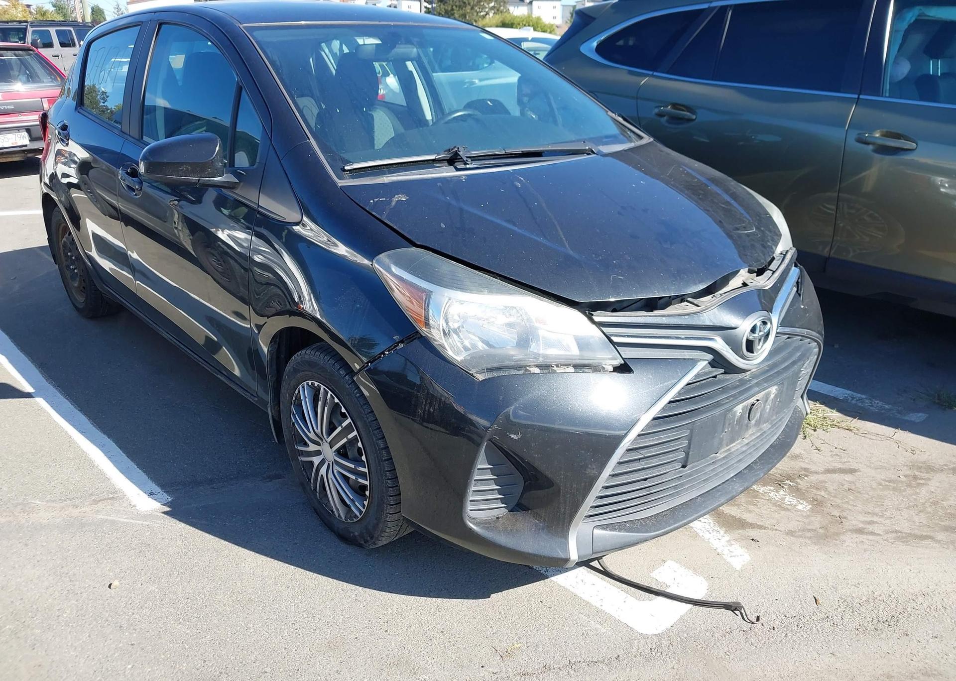 2015 TOYOTA YARIS