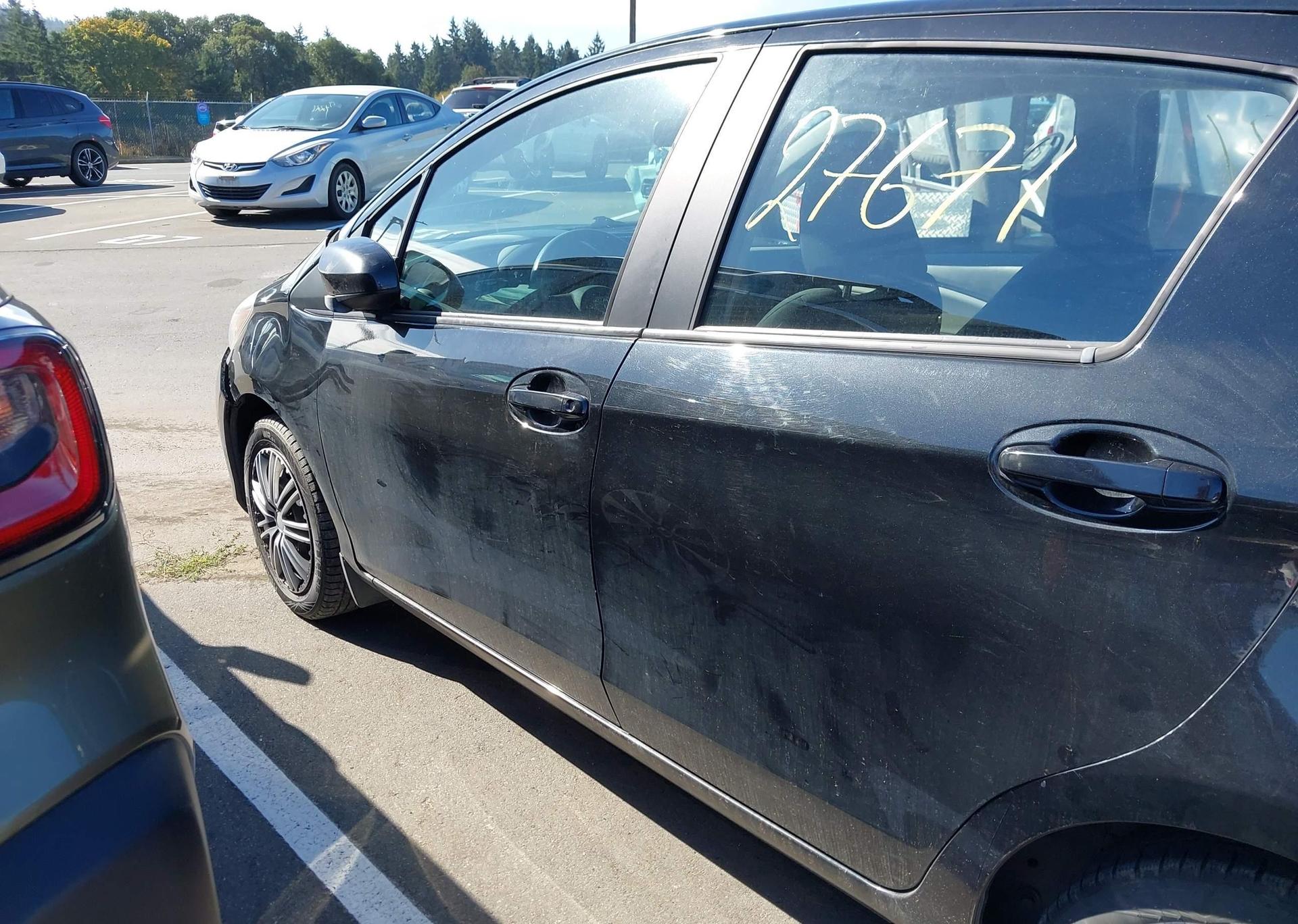 2015 TOYOTA YARIS