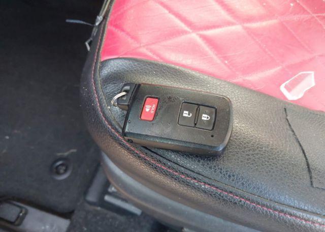 2018 TOYOTA PRIUS V