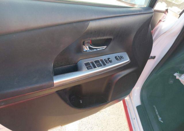 2018 TOYOTA PRIUS V