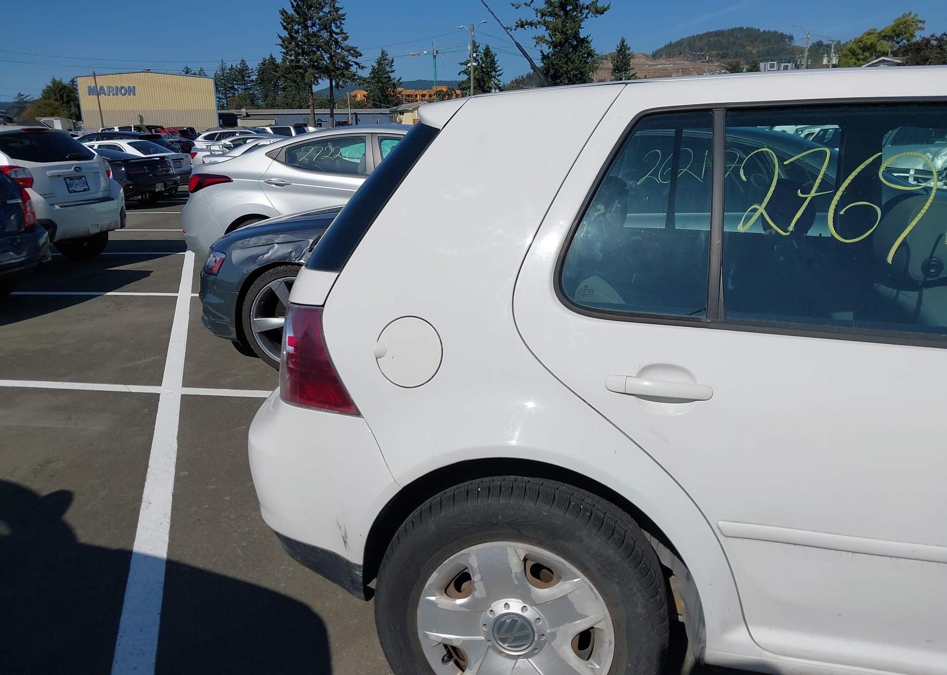 2009 VOLKSWAGEN GOLF