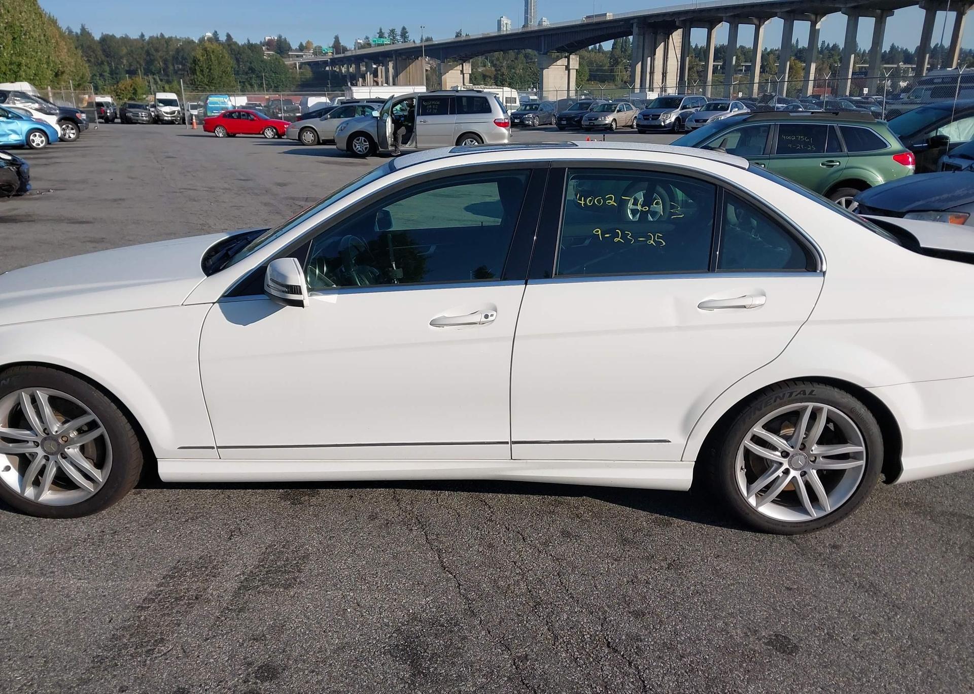 2013 MERCEDES-BENZ C 300 4MATIC