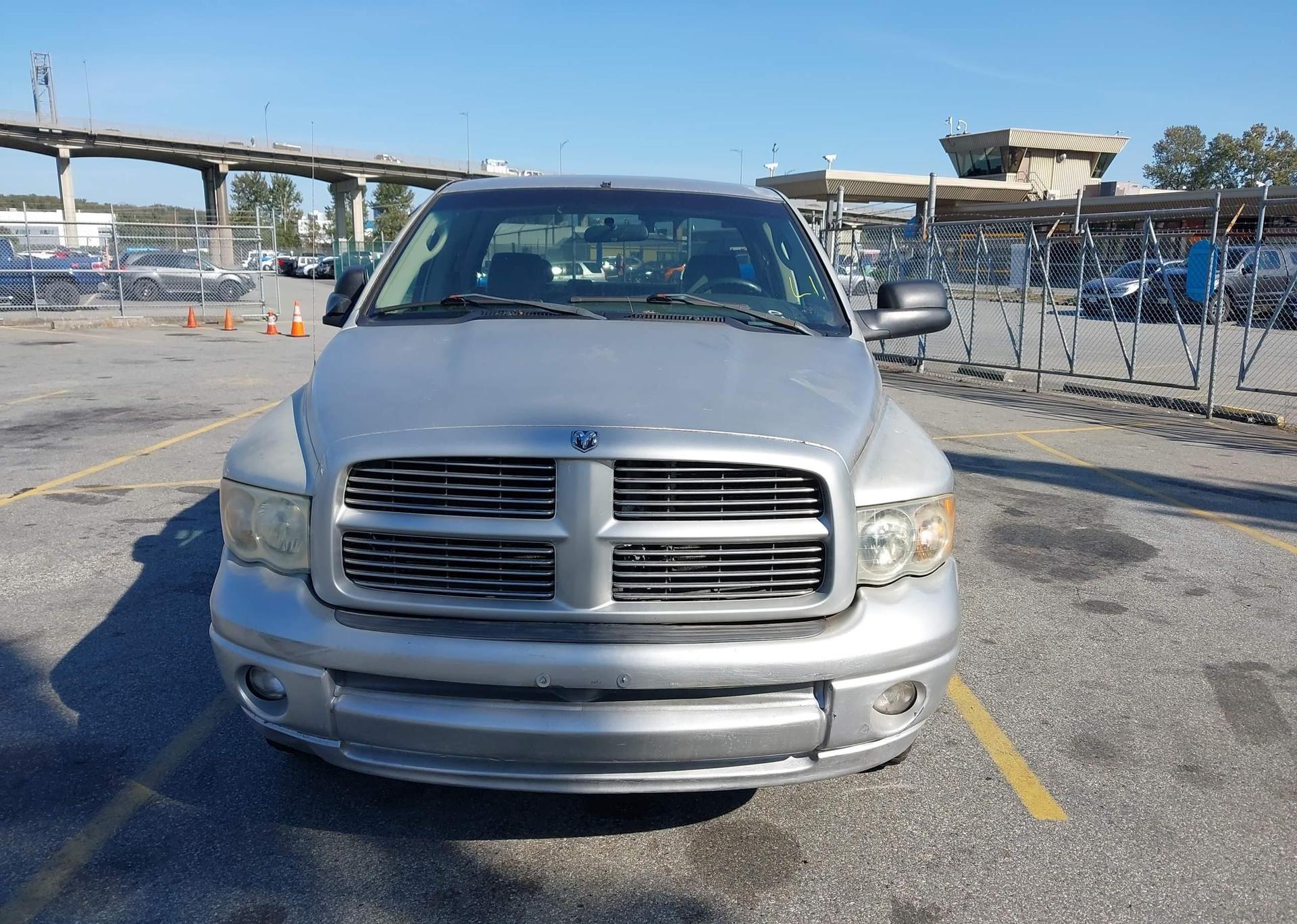 2003 DODGE RAM 1500 ST