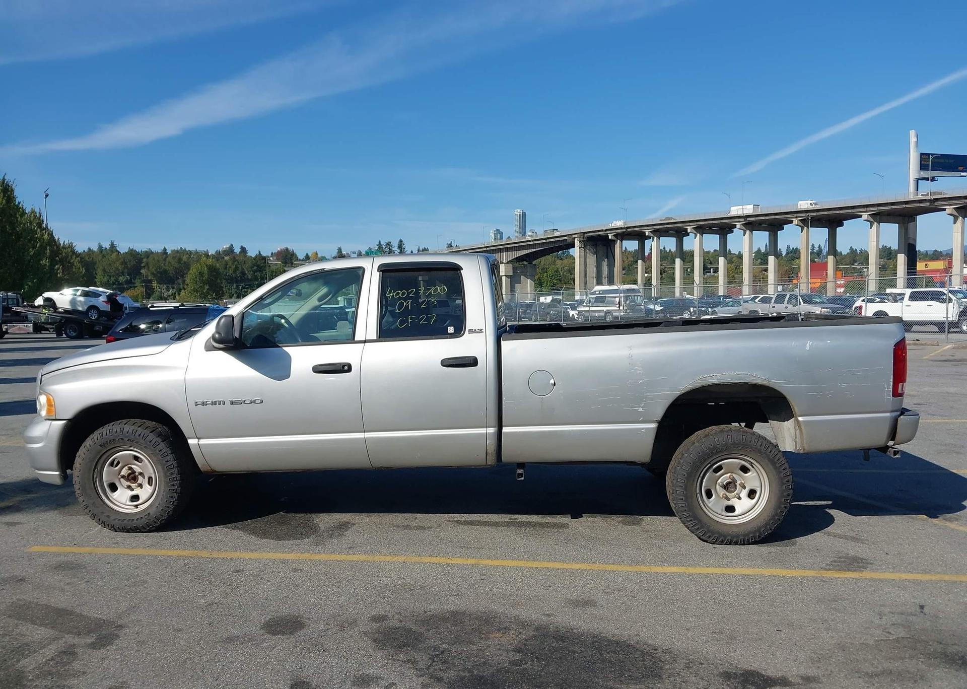 2003 DODGE RAM 1500 ST