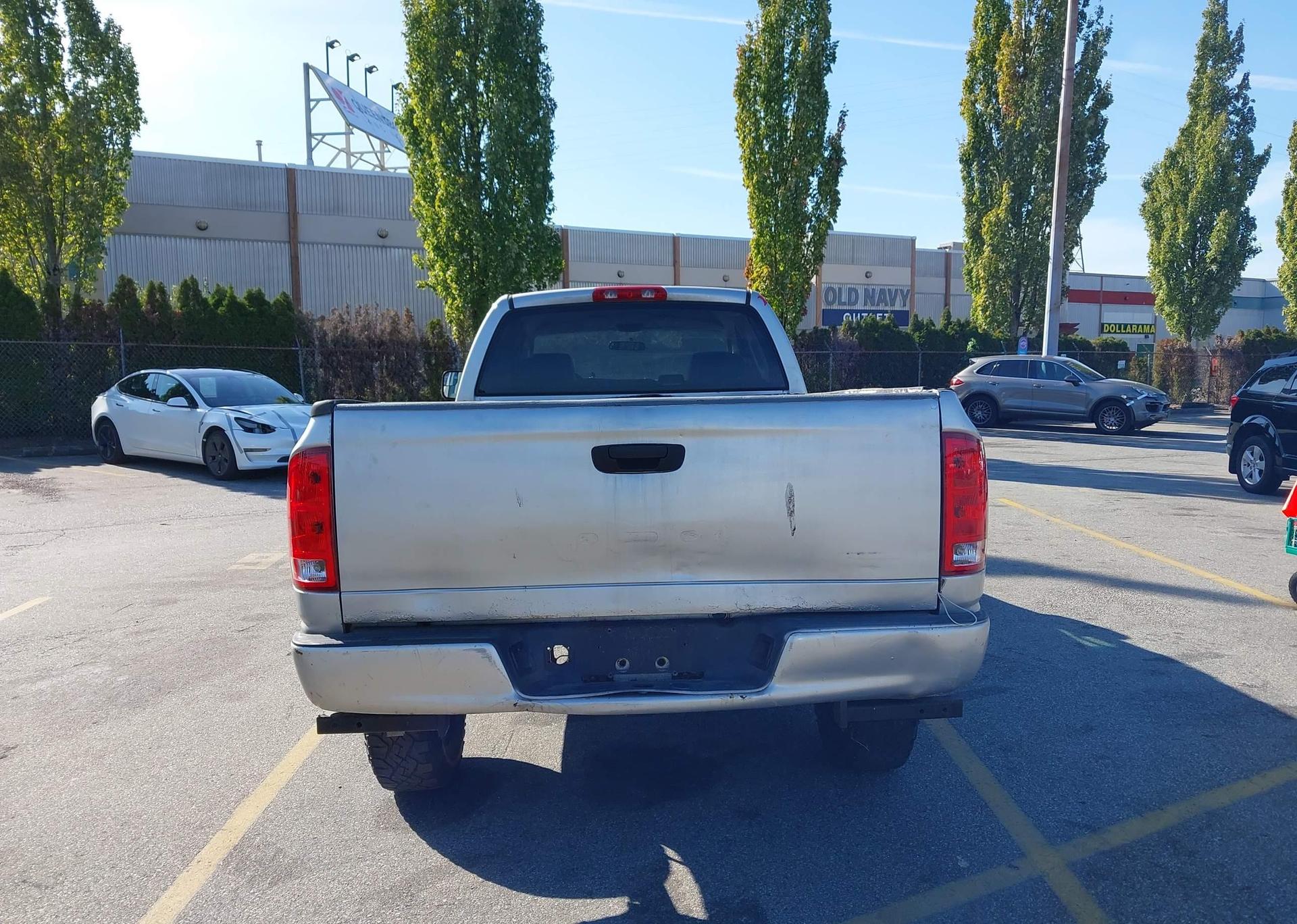 2003 DODGE RAM 1500 ST
