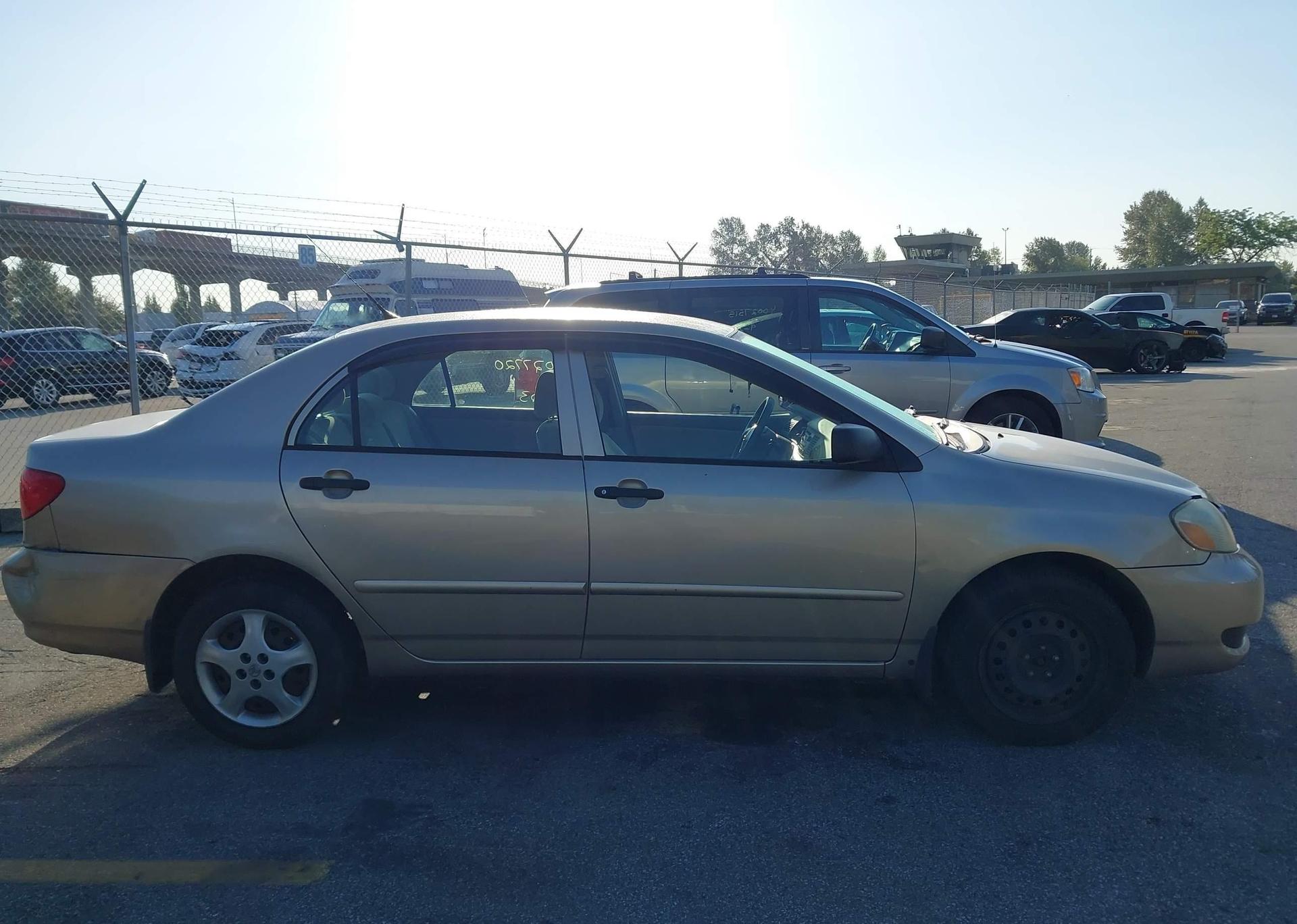 2005 TOYOTA COROLLA CE