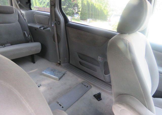 2008 TOYOTA SIENNA CE